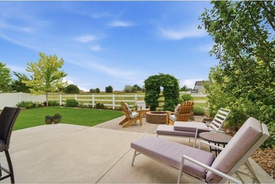 Unmatched, fully finished semi custom ranch home located in one - photo 4