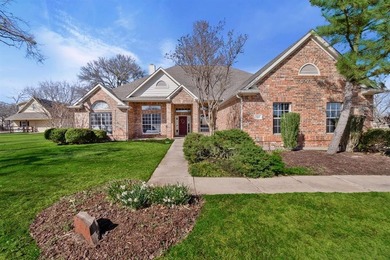 Lake Lewisville Home For Sale in Denton Texas