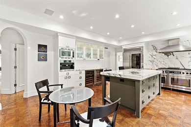 Nestled within the exclusive, guard-gated enclave of Big Canyon - photo 8