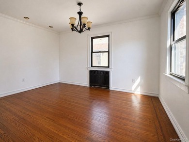 Prime Flushing Location! New to Market - Detached Corner - photo 5