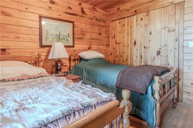 Experience the best of river living in this charming 4-season - photo 31