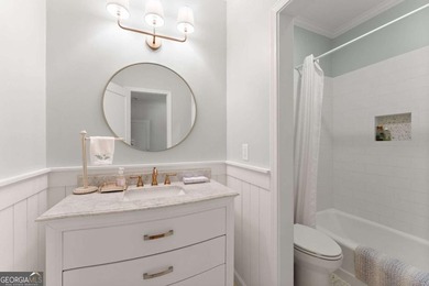 Homes with this combination of land, location, and layout are - photo 32