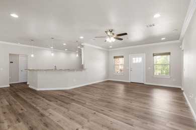 Gorgeous Craftsman Home in Lake Arthur Estates! This beautiful - photo 9