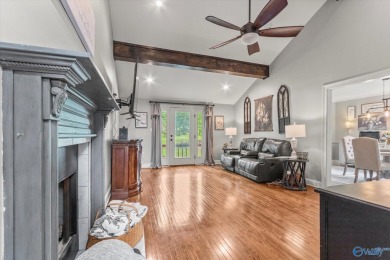 Lake Home For Sale in Guntersville, Alabama