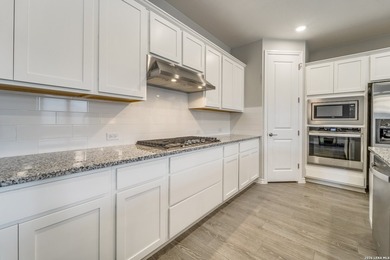UNIT IS 103. Located in the highly sought-after Bonnell section - photo 7