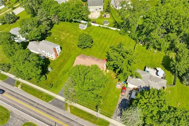 Welcome to 1108 State Road! Owned and lovingly cared for by the - photo 7