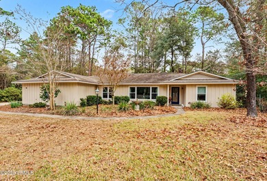 Lake Home For Sale in Beaufort, South Carolina