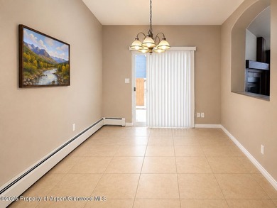 Welcome home to this beautifully maintained 3-bedroom, 2.5-bath - photo 7