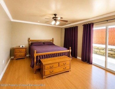 Welcome home to this beautifully maintained 3-bedroom, 2.5-bath - photo 8