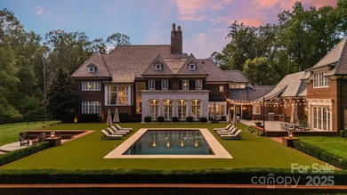 A crown jewel of Lake Norman, this 33-acre private estate offers - photo 2