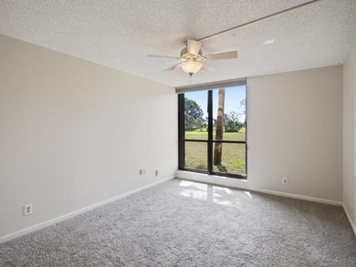 Enjoy easy living in this charming first-floor 2-bedroom - photo 13