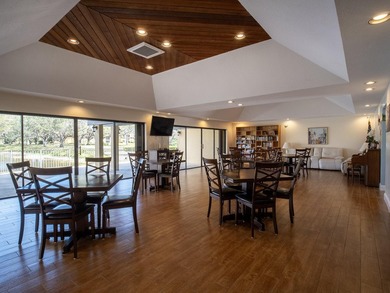 Enjoy easy living in this charming first-floor 2-bedroom - photo 21