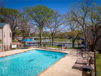 Lake Condo For Sale in Mcqueeney, Texas
