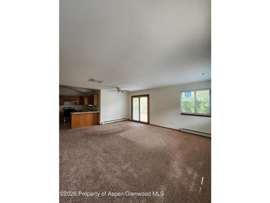 Move right in and start enjoying this beautifully maintained 1 - photo 3
