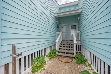 This beautifully updated waterfront condo offers 2 bedrooms plus - photo 11