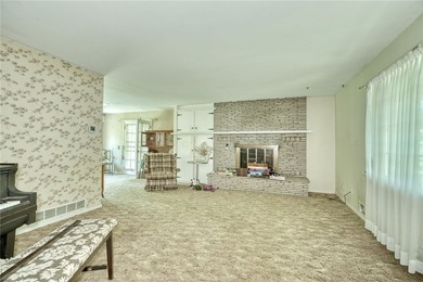 Welcome to your own private oasis at 296 Kirk Rd in Greece. This - photo 5