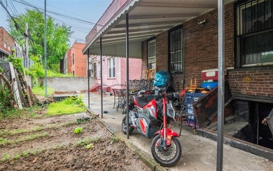 Welcome to 515 Hinsdale Street is a well-positioned multi-family - photo 24