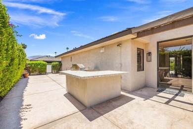 A must-see extraordinary home, now offered at a phenomenal price - photo 27