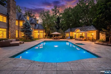 Introducing the Elden Manor - A breathtaking European-inspired - photo 27