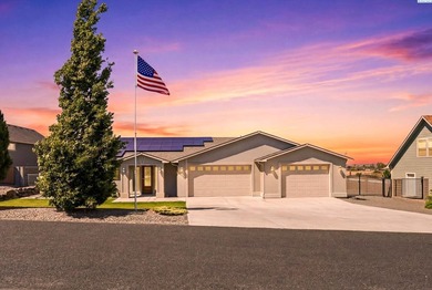MLS# 293773 Perched on over half an acre, this stunning - photo 2