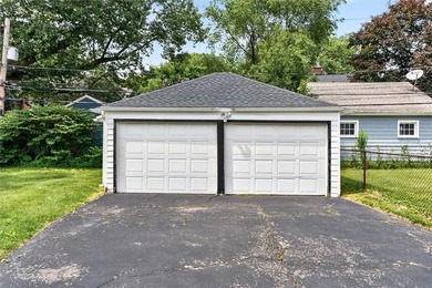 Welcome to 162 Belcoda Drive, a classic Irondequoit Colonial - photo 5