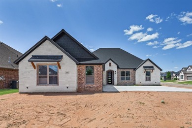 Lake Granbury Home Active Under Contract in Granbury Texas