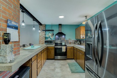 MLS# 293785 Investment opportunity or move in and have part of - photo 9