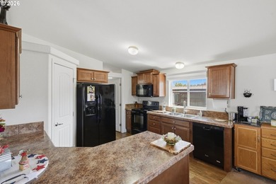 Beautifully maintained 2-bedroom, 2-bath home offering 1,295 - photo 8