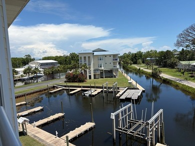 Captivating Coastal Getaway in Suwannee, FL! Welcome to - photo 15