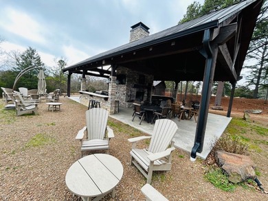 Incredible opportunity to own a 2.6 acre vacant lot with - photo 20