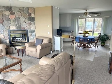 Owned since 2003, the sellers have carefully maintained this - photo 22