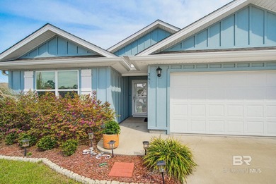 Gold Fortified! Welcome to this beautifully maintained 4 bedroom - photo 3