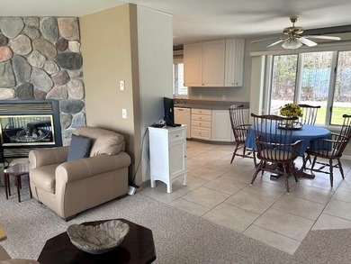 Owned since 2003, the sellers have carefully maintained this - photo 23