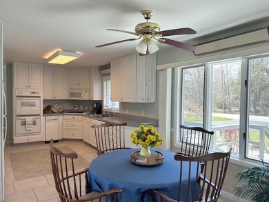 Owned since 2003, the sellers have carefully maintained this - photo 26