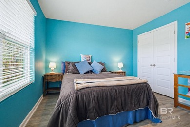 Gold Fortified! Welcome to this beautifully maintained 4 bedroom - photo 8