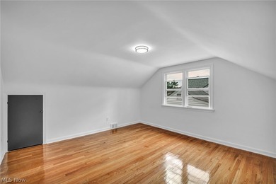 Stunning Newly Remodeled Home in Desirable Euclid! Welcome to - photo 28