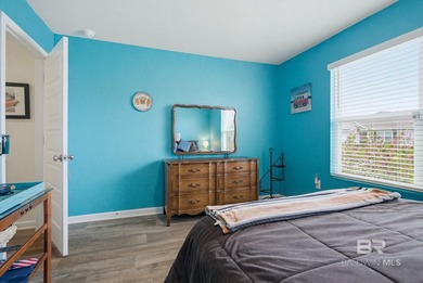 Gold Fortified! Welcome to this beautifully maintained 4 bedroom - photo 9
