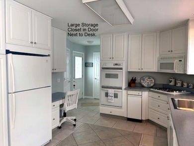 Owned since 2003, the sellers have carefully maintained this - photo 30
