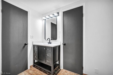 Stunning Newly Remodeled Home in Desirable Euclid! Welcome to - photo 36