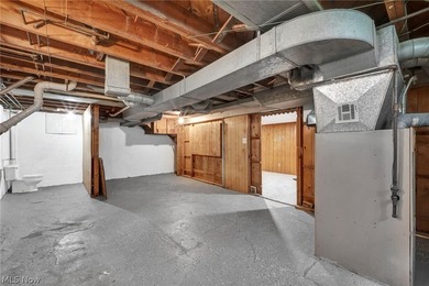 Stunning Newly Remodeled Home in Desirable Euclid! Welcome to - photo 44
