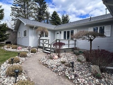 Owned since 2003, the sellers have carefully maintained this - photo 47