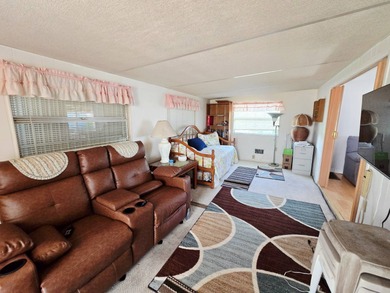 Caloosahatchee River Home For Sale in North Fort Myers Florida