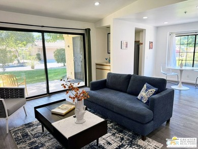 Welcome to relaxed desert living in this beautifully updated - photo 2