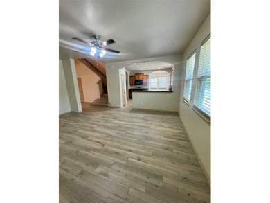 Welcome to this charming home in the highly sought-after Phase 1 - photo 4