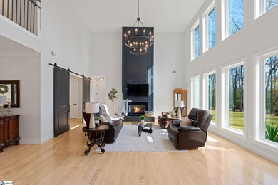 Experience luxurious modern farmhouse living on 5 wooded acres - photo 7