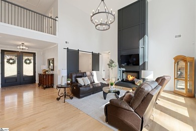 Experience luxurious modern farmhouse living on 5 wooded acres - photo 8
