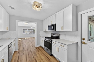 Turnkey duplex offering flexibility for investors - photo 11