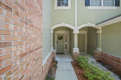 **CENTRAL LOCATION**NO CDD**GATED COMMUNITY** This stylish and - photo 11