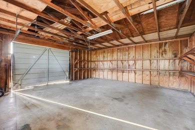 Tucked away off the beaten path, this exquisitely maintained - photo 49