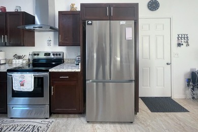 Contemporary Southwestern single-family home, East Rio Rico